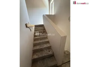 Prodej bytu 3+kk, Tehov, 83 m2