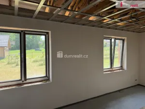 Prodej bytu 3+kk, Tehov, 83 m2