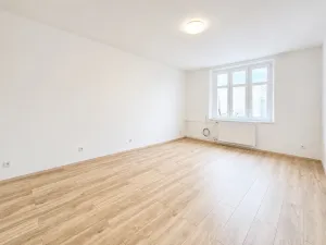 Prodej bytu 2+1, Náchod, Pražská, 50 m2