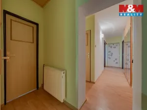 Prodej bytu 4+1, Střelná, 82 m2