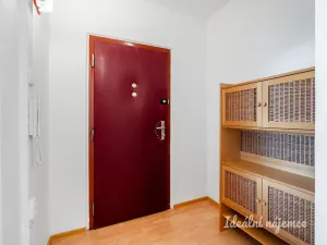 Pronájem bytu 3+kk, Praha, Ratibořská, 79 m2