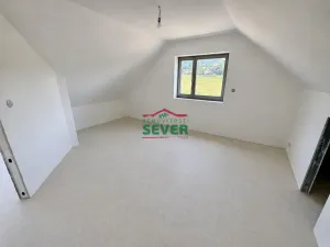 Prodej rodinného domu, Dubí - Běhánky, U Stadionu, 135 m2