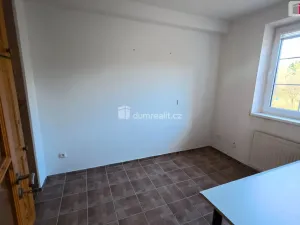 Prodej rodinného domu, Bystřice - Ouběnice, 300 m2