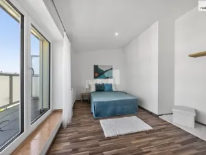 Prodej bytu 2+kk, Jesenice, Sluneční, 58 m2