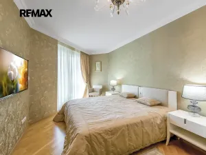 Prodej bytu 4+kk, Praha - Žižkov, Ke kapslovně, 133 m2