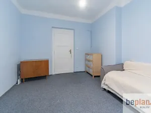 Pronájem bytu 2+1, Karlovy Vary, Moskevská, 60 m2