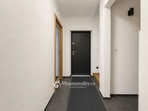 Prodej rodinného domu, Výrovice, 235 m2