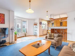 Prodej bytu 4+1, Praha - Žižkov, V kapslovně, 100 m2