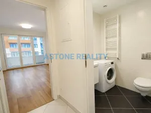 Pronájem bytu 1+kk, Praha - Třebonice, Do zahrádek I, 38 m2
