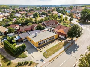Prodej obchodního prostoru, Drnholec, nám. Svobody, 484 m2