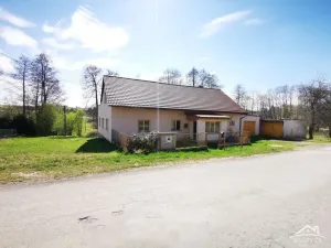 Prodej rodinného domu, Nedvědice, 373 m2