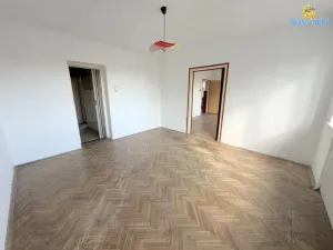 Pronájem rodinného domu, Hluk, Sokolská, 150 m2