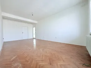 Prodej bytu 2+1, Ostrava, náměstí Družby, 58 m2