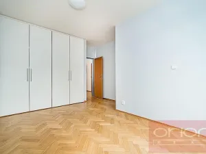 Pronájem rodinného domu, Praha - Nebušice, K vinicím, 230 m2