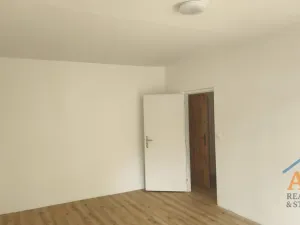Pronájem bytu 2+1, Chomutov, Dřínovská, 61 m2