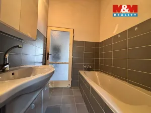 Pronájem bytu 3+1, Nemanice, 100 m2