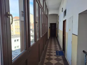 Pronájem bytu 2+1, Praha - Žižkov, Cimburkova, 77 m2