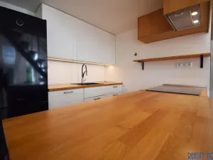Pronájem bytu 2+kk, Praha - Lochkov, U sladovny, 63 m2