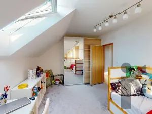 Pronájem rodinného domu, Hostivice, Olivová, 160 m2