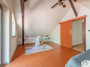 Prodej rodinného domu, Sezemice - Veská, 163 m2