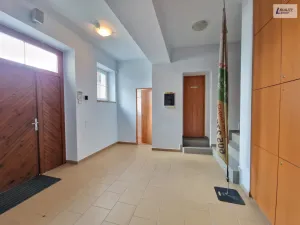 Pronájem kanceláře, Příbram - Příbram VI-Březové Hory, Rožmitálská, 32 m2