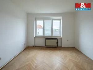 Prodej bytu 2+1, Domažlice - Týnské Předměstí, Mánesova, 52 m2
