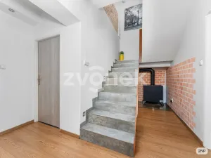 Prodej rodinného domu, Zlín, Lešenská, 284 m2