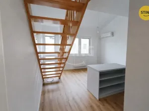 Prodej bytu 2+kk, Ostrava, Na Lánech, 39 m2