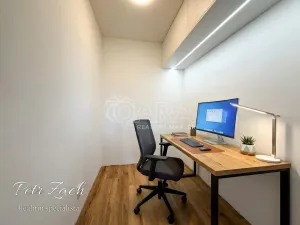Pronájem bytu 1+1, Olomouc - Neředín, Politických vězňů, 39 m2