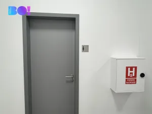 Pronájem kanceláře, Praha, U vinných sklepů, 38 m2