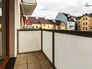 Prodej bytu 1+kk, Cheb, Dukelská, 44 m2