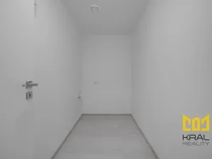 Pronájem bytu 2+kk, Praha - Žižkov, Jana Želivského, 53 m2