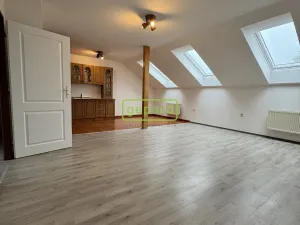 Pronájem bytu 1+kk, Náchod, Českých bratří, 57 m2