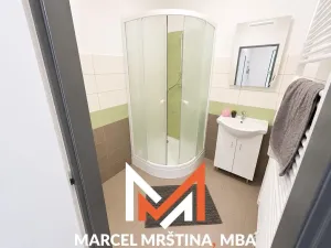 Pronájem bytu 2+kk, Náchod, Borská, 51 m2