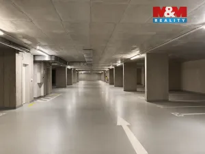Prodej garážového stání, Praha - Čakovice, Bermanova, 38 m2