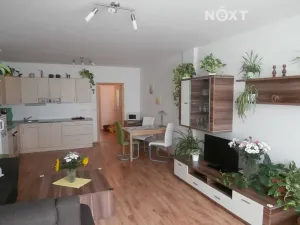 Pronájem bytu 2+kk, Pardubice, Bělehradská, 62 m2