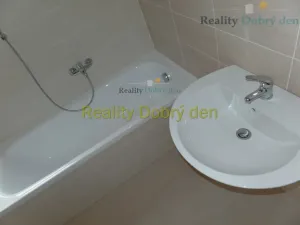 Pronájem bytu 2+1, Opava, Nákladní, 61 m2