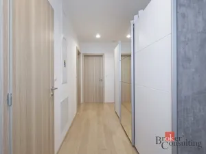 Prodej bytu 3+kk, Liberec - Liberec III-Jeřáb, Kladenská, 85 m2