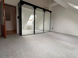 Pronájem bytu 2+1, Děčín, Vítězství, 84 m2