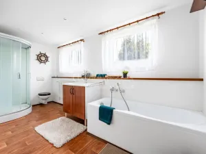 Prodej vícegeneračního domu, Tlustice, 250 m2