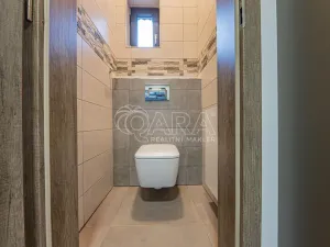 Pronájem bytu 4+kk, Praha - Strašnice, Květnická, 79 m2