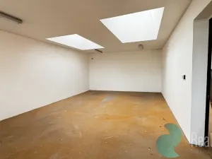 Prodej výrobních prostor, České Budějovice, K Dolíčku, 314 m2
