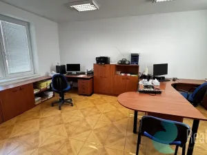 Prodej výrobních prostor, České Budějovice, K Dolíčku, 314 m2