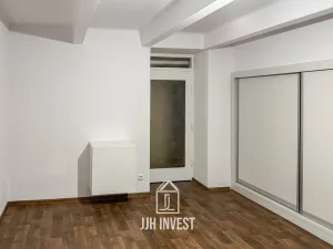 Pronájem obchodního prostoru, Poděbrady, nám. T.G.Masaryka, 55 m2