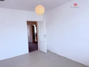 Prodej bytu 3+1, Praha - Modřany, Mádrova, 71 m2