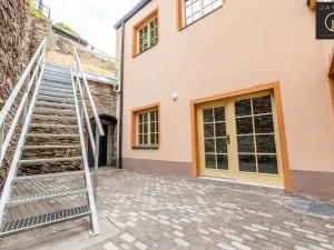 Prodej bytu 2+kk, Jáchymov, náměstí Republiky, 51 m2