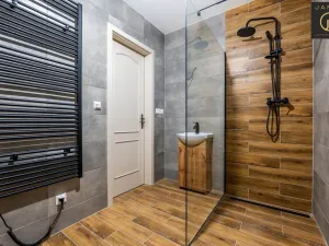 Prodej bytu 2+kk, Jáchymov, náměstí Republiky, 62 m2