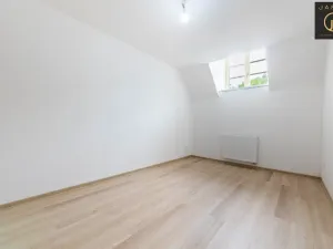 Prodej bytu 2+kk, Jáchymov, náměstí Republiky, 43 m2