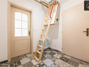 Prodej bytu 2+kk, Jáchymov, náměstí Republiky, 67 m2