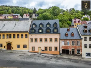 Prodej bytu 2+kk, Jáchymov, náměstí Republiky, 67 m2